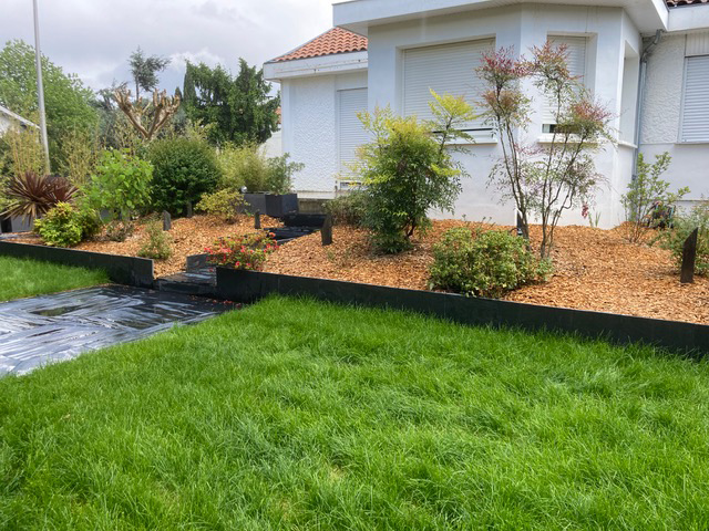 Conception Blanquefort, Conception Parempuyre, Conception Pian Medoc, Contrat d’entretien Blanquefort, Contrat d’entretien Parempuyre, Contrat d’entretien Pian Medoc, Création entretien jardin Blanquefort, Création entretien jardin Parempuyre, Création entretien jardin Pian Medoc, Jardin paysage Blanquefort, Jardin paysage Parempuyre, Jardin paysage Pian Medoc, Paysagiste Blanquefort, Paysagiste Parempuyre, Paysagiste Pian Medoc